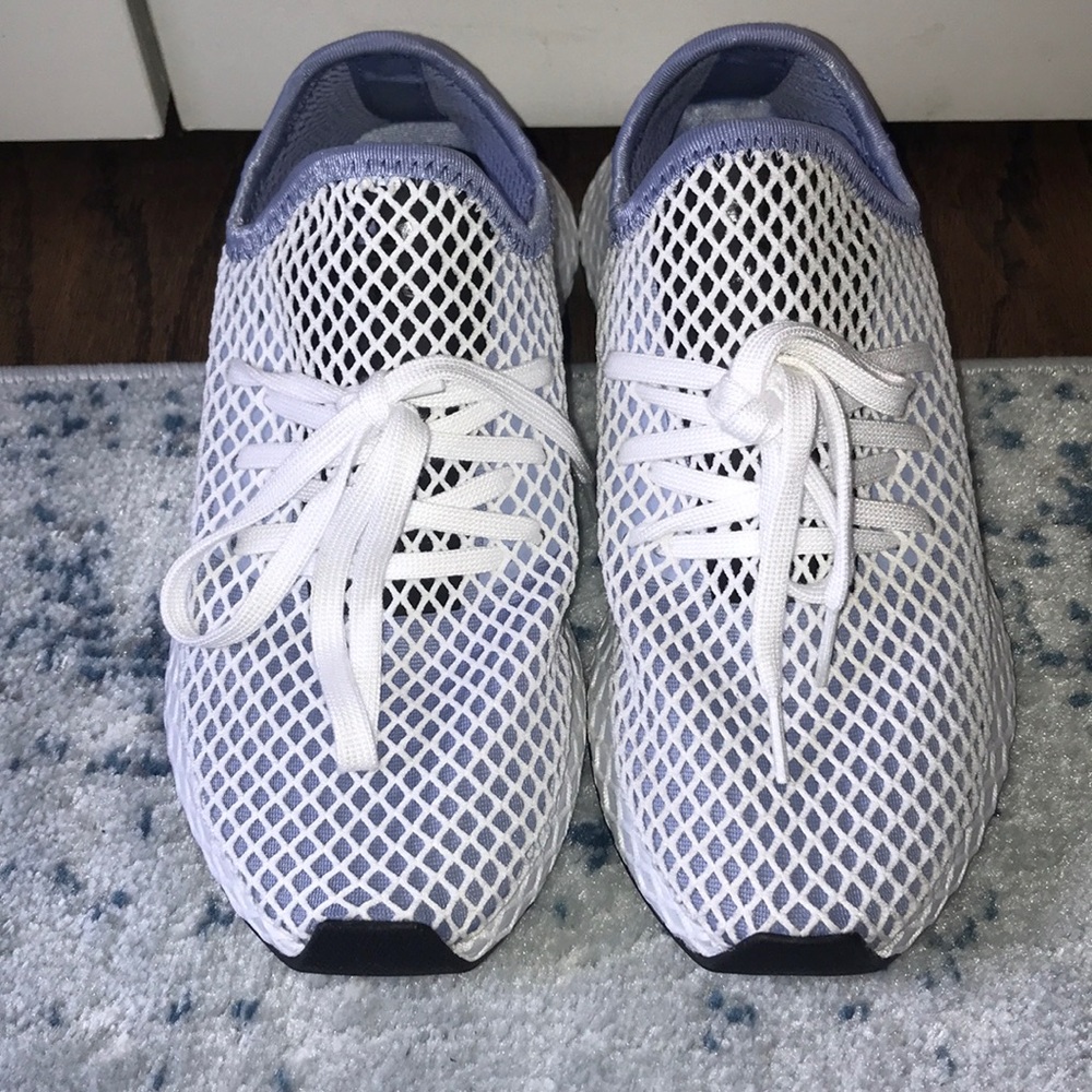 Adidas Deerupt sneakers